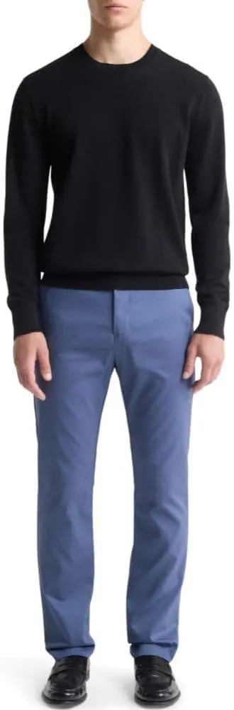 Calvin Klein Men's Modern Stretch Wrinkle Resistant Chino Pants in Slim Fit
