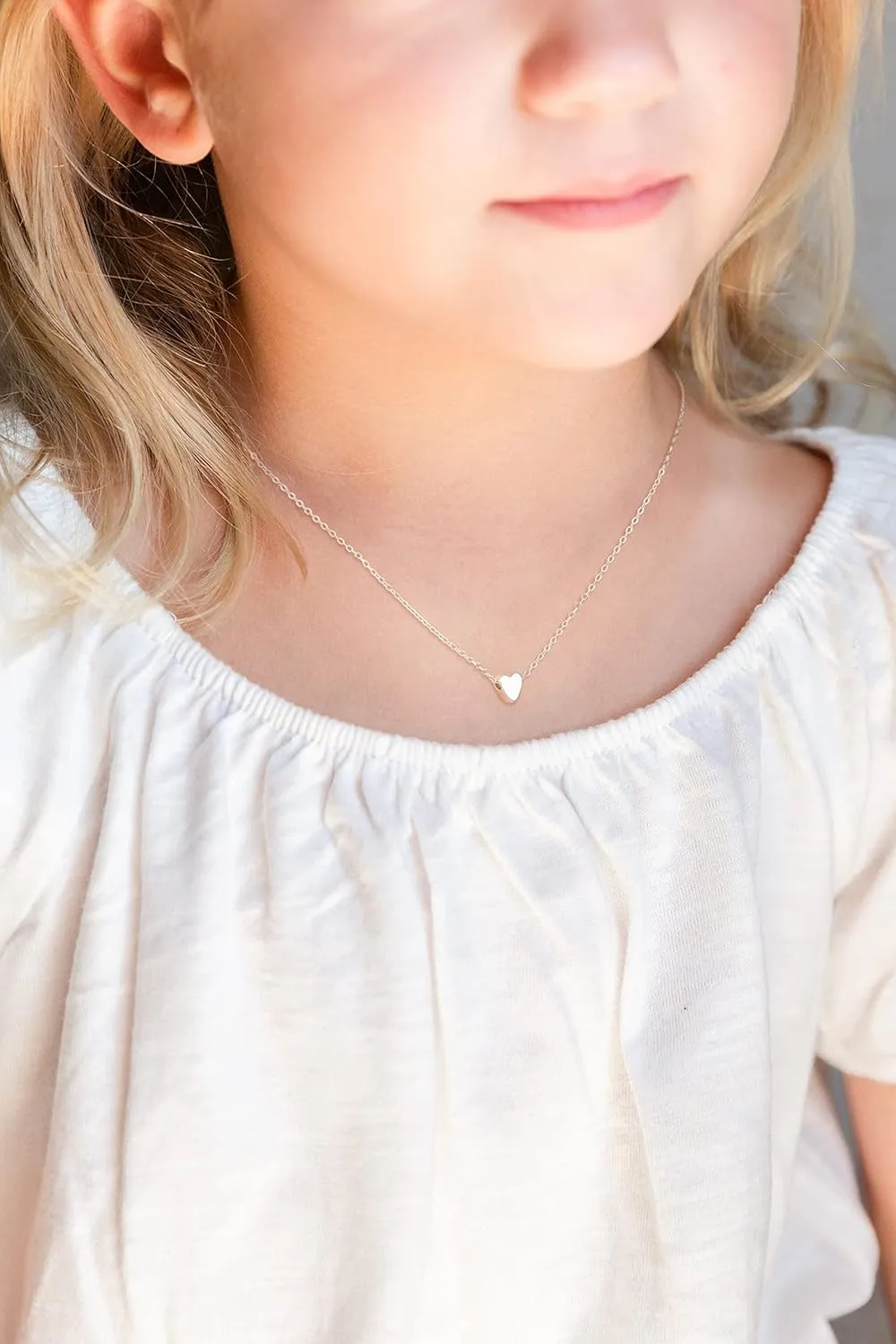 Foxgirl Gold Heart Necklaces for Women 14k Gold Plated Pendant Necklace Simple Cute Necklaces for Women Dainty Layered Choker Necklaces for Women Gold Jewelry for Teen Girls