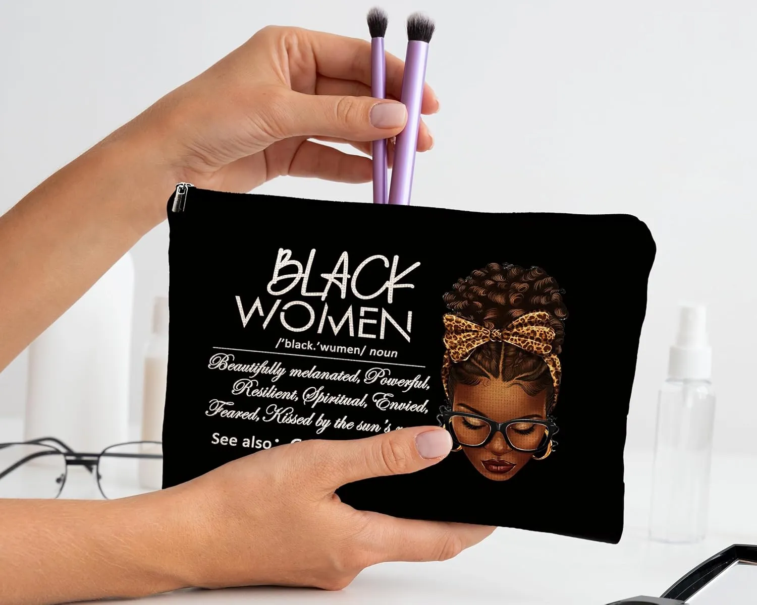 kdqua African American Makeup Bag, Inspirational Black Woman Gifts for Girl Afro Queen Linen Cosmetic Bag Zipper Pouch Travel Organizer Toiletry BagAfrican American Black Gifts for Girls Friends