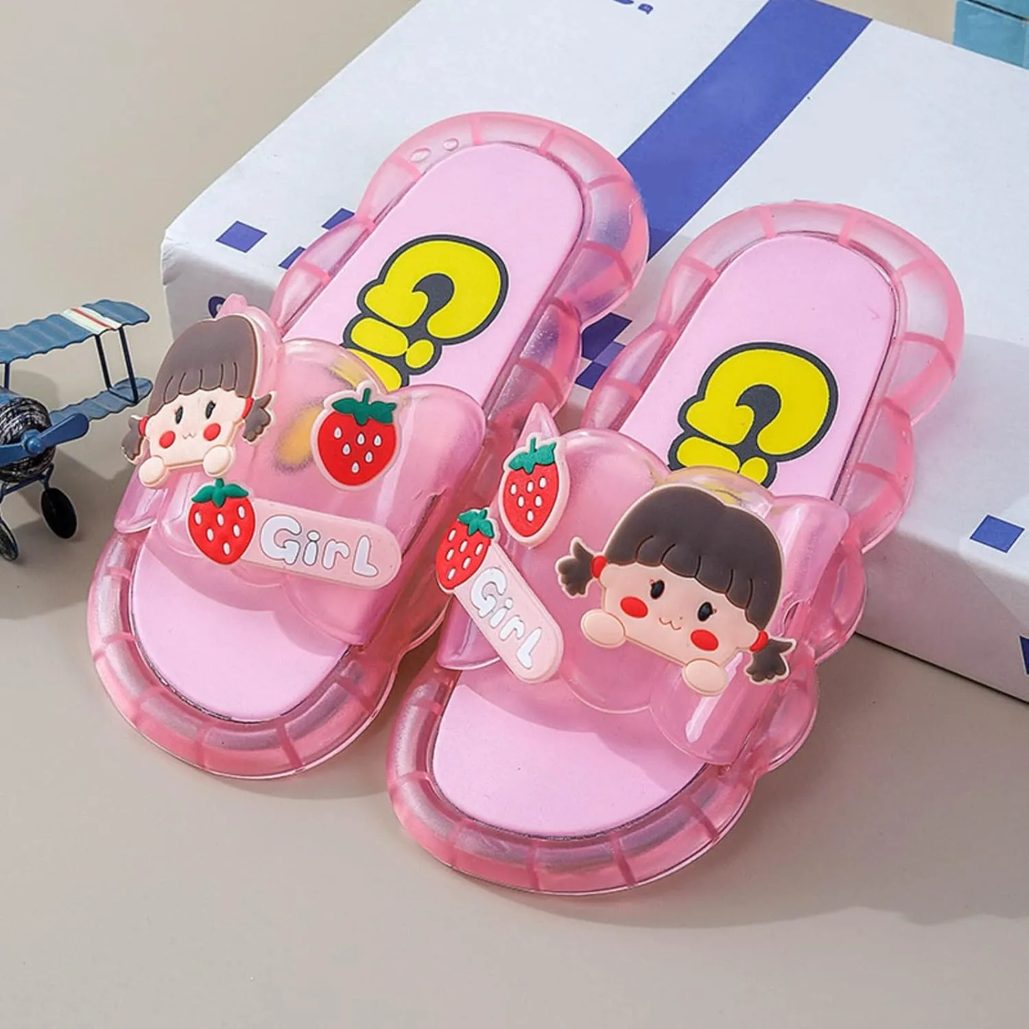 Kids Cute Pattern LED Light Up Slides Girls Boys Unisex Non-Slip Beach Pool Swim Sandals Lightweight Slippers