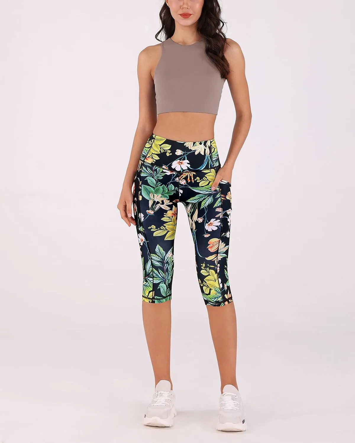 ODODOS Women's High Waisted Yoga Capris with Pockets, Tummy Control Non See Through Workout Athletic Running Capri Leggings