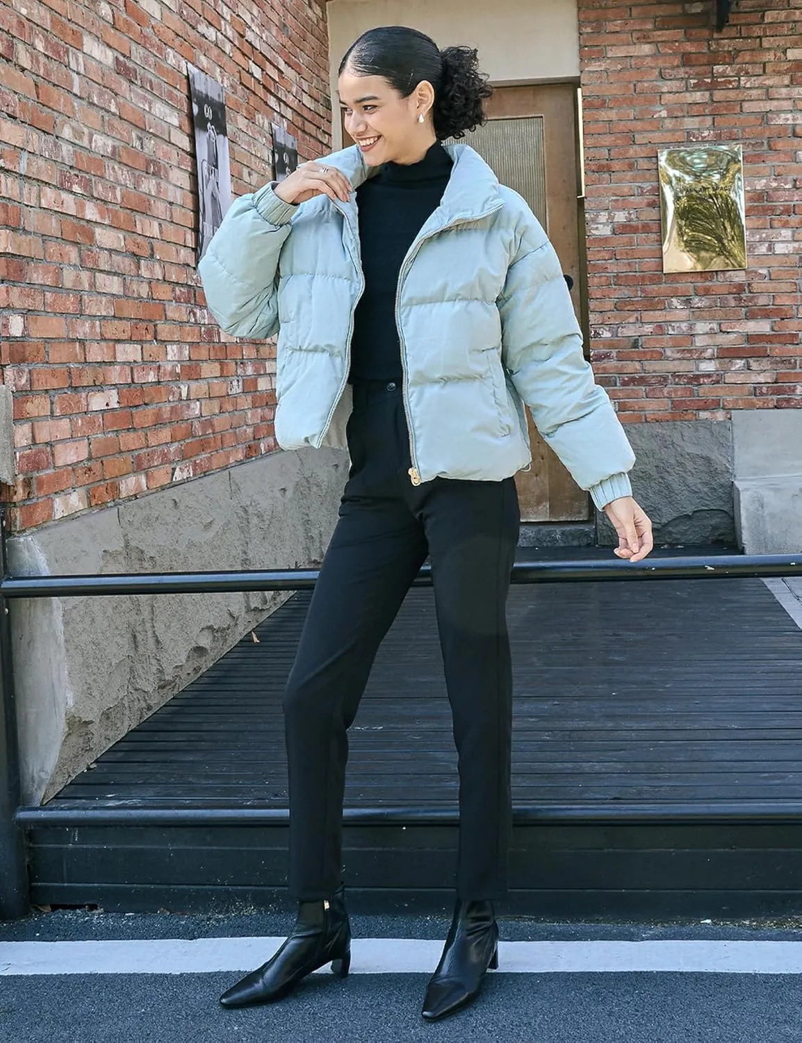 SDEER Women's Goose Down Jacket Parkas Winter Stand Collar Casual Puffer Down Jacket Quilted Warm Cropped Coat