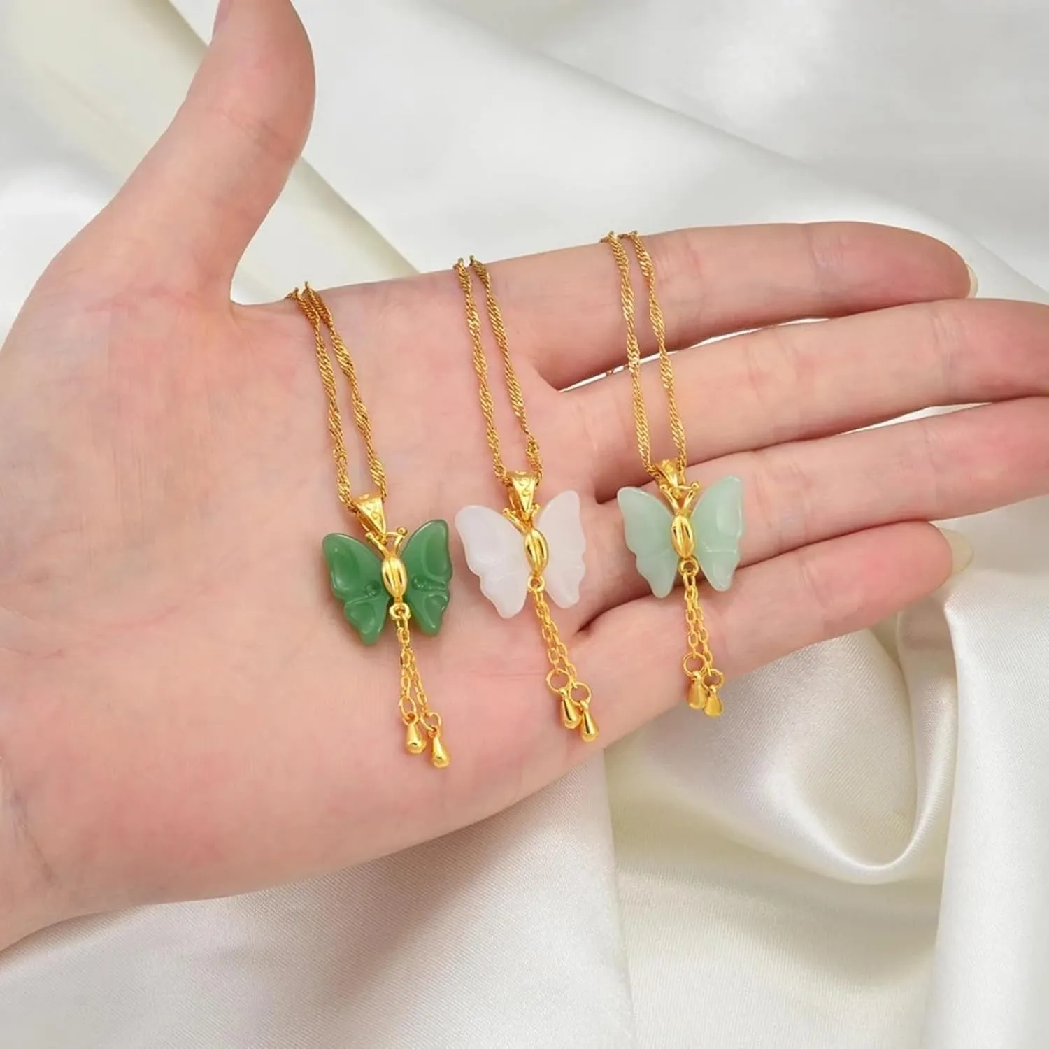 The Butterfly Necklaces for Women Green White Stone Charms Pendants Jewelry Wedding Party Accessories