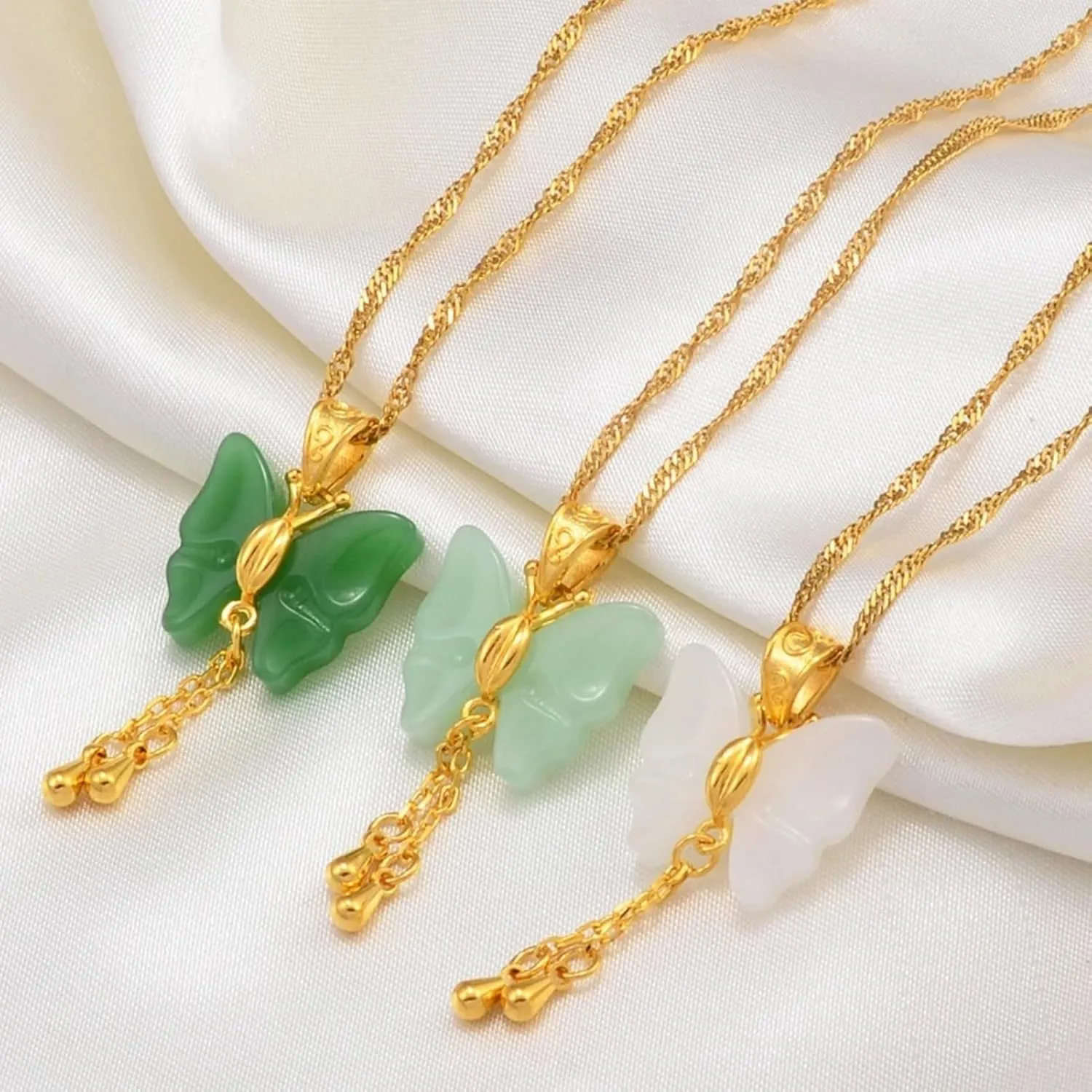 The Butterfly Necklaces for Women Green White Stone Charms Pendants Jewelry Wedding Party Accessories