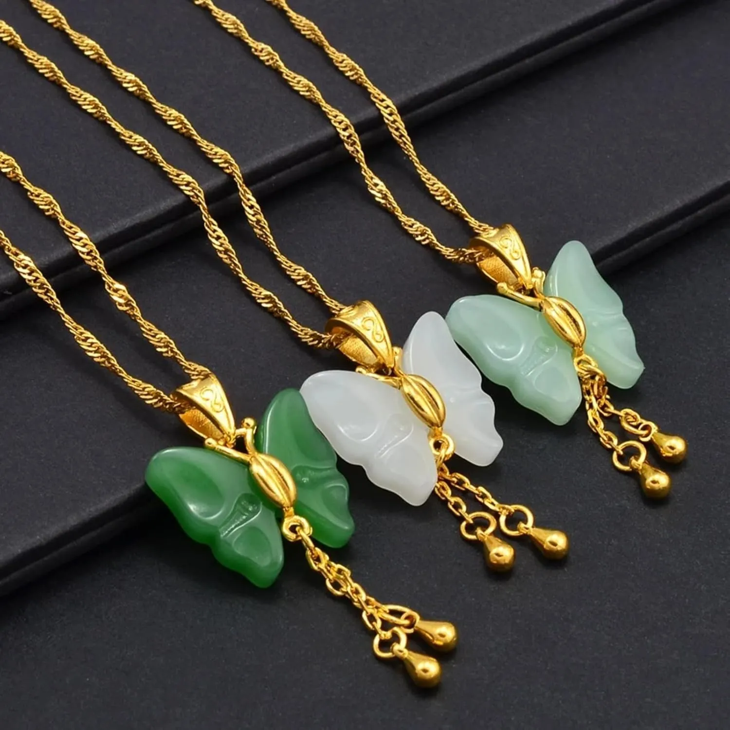 The Butterfly Necklaces for Women Green White Stone Charms Pendants Jewelry Wedding Party Accessories