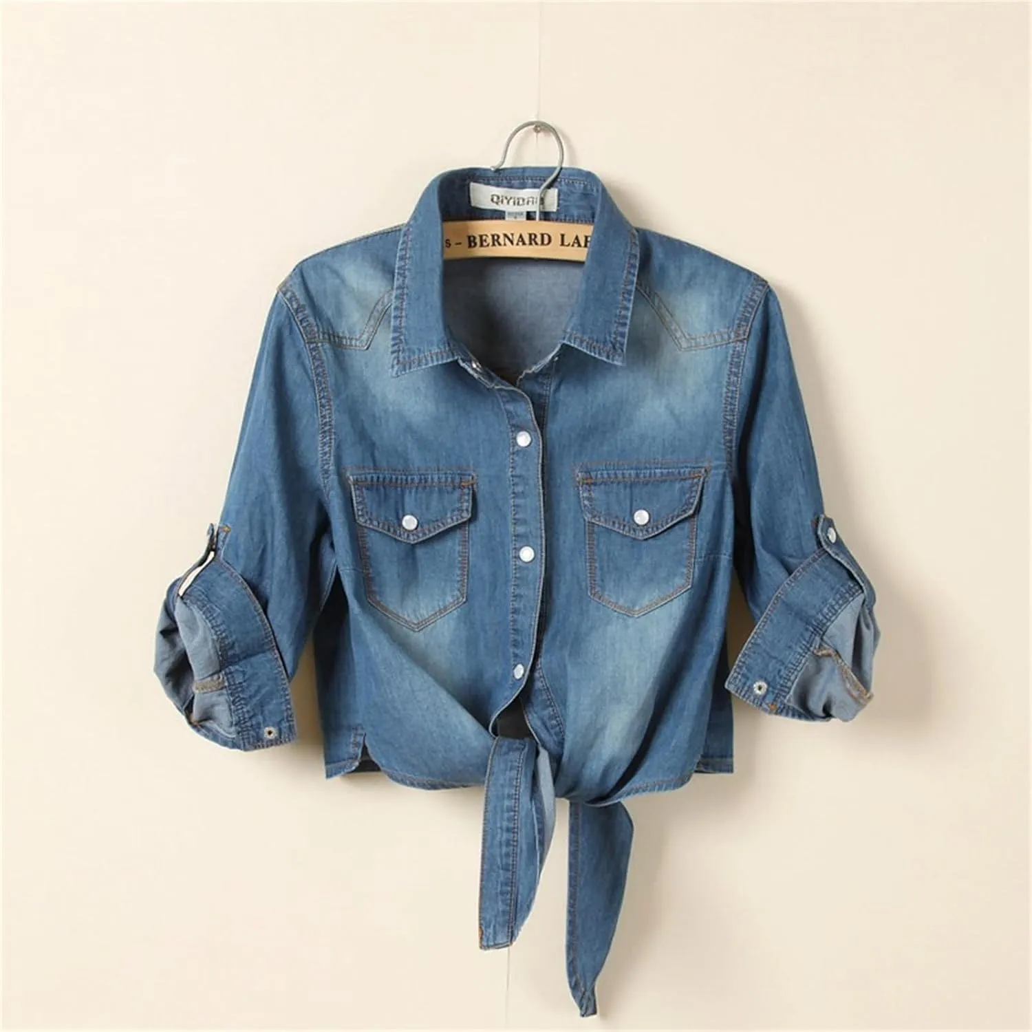 Women Denim Shirt Collared Jean Shirts Long Sleeve Button Down Blouses with Pockets Classic Basic Solid Blouse Jacket