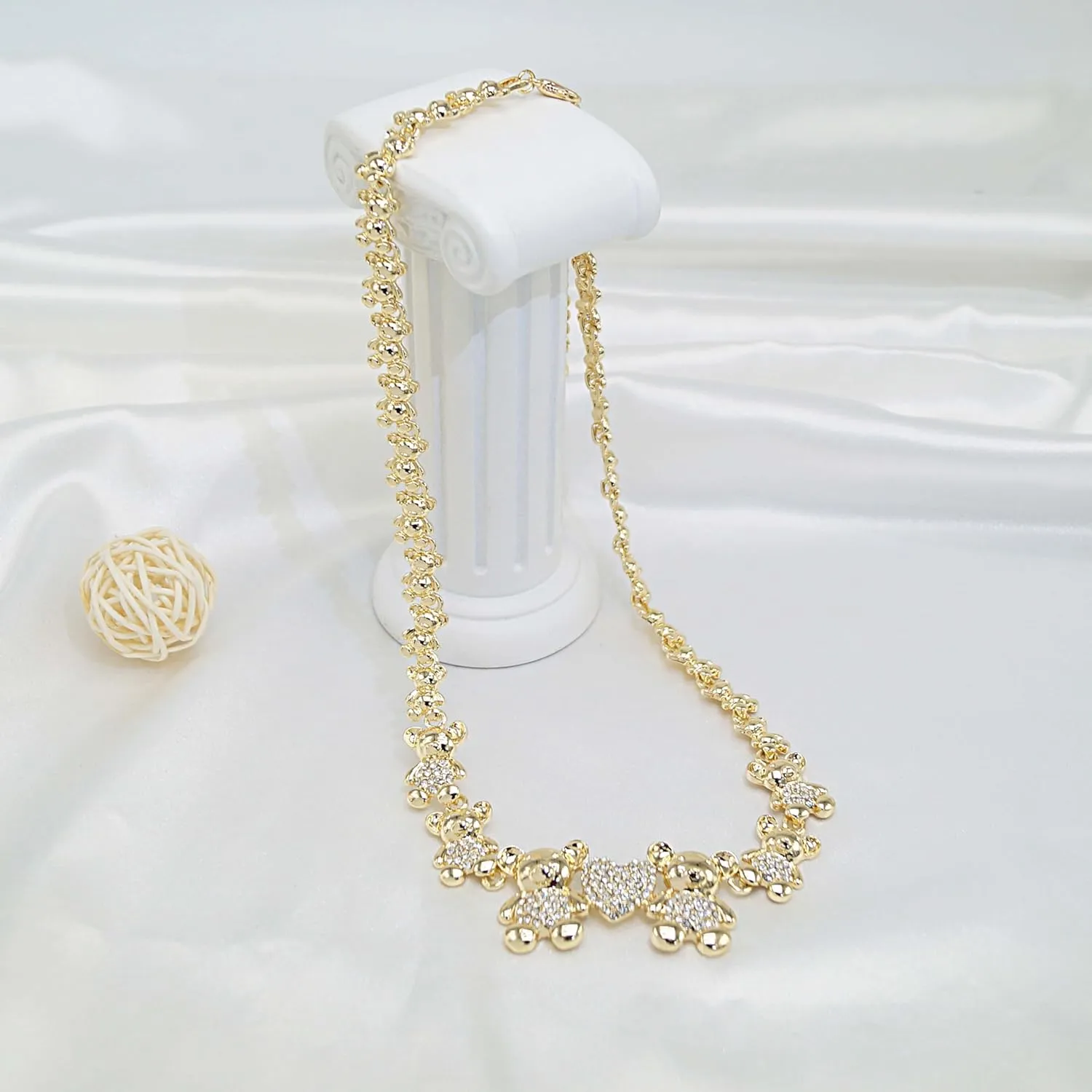 Women Jewelry Sets Gold Jewelry XOXO Fashion Bear Necklace Love Bear Earrings Bear and Heart Bracelet Jewelry Gifts Elegant Bridal Accessories Women Party Gifts Shiny Jewelry