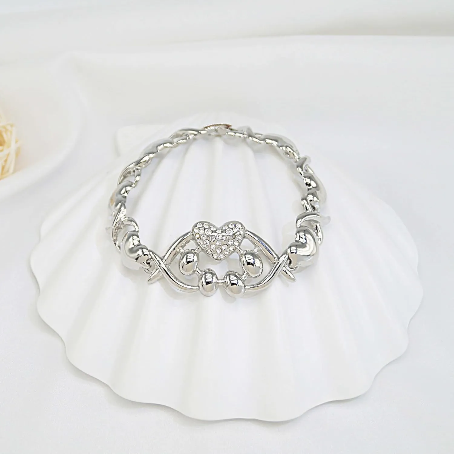 Women Jewelry Sets Gold Jewelry XOXO Fashion Bear Necklace Love Bear Earrings Bear and Heart Bracelet Jewelry Gifts Elegant Bridal Accessories Women Party Gifts Shiny Jewelry