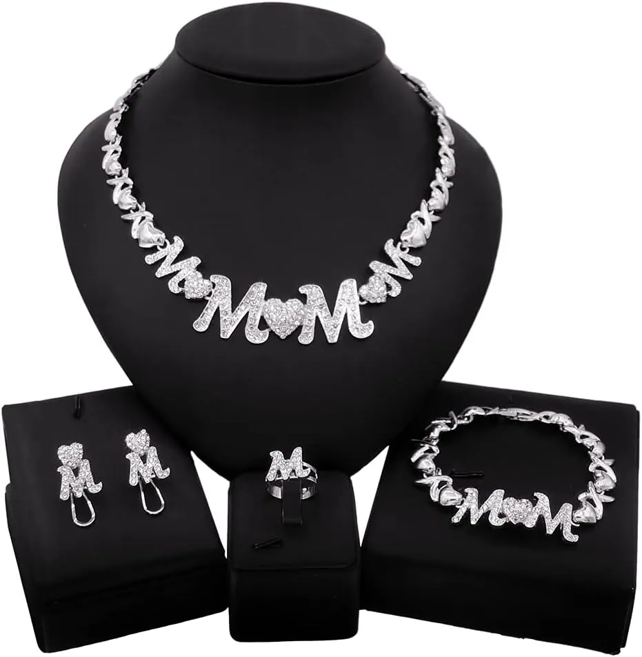 Women Jewelry Sets Gold Jewelry XOXO Fashion Bear Necklace Love Bear Earrings Bear and Heart Bracelet Jewelry Gifts Elegant Bridal Accessories Women Party Gifts Shiny Jewelry