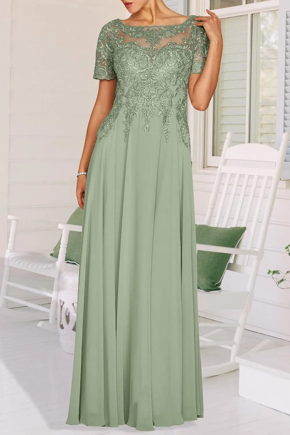 Women's Short Sleeve Chiffon Mother of The Bride Dresses Boat Neck Lace Applique Formal Wedding Guest Evening Gowns